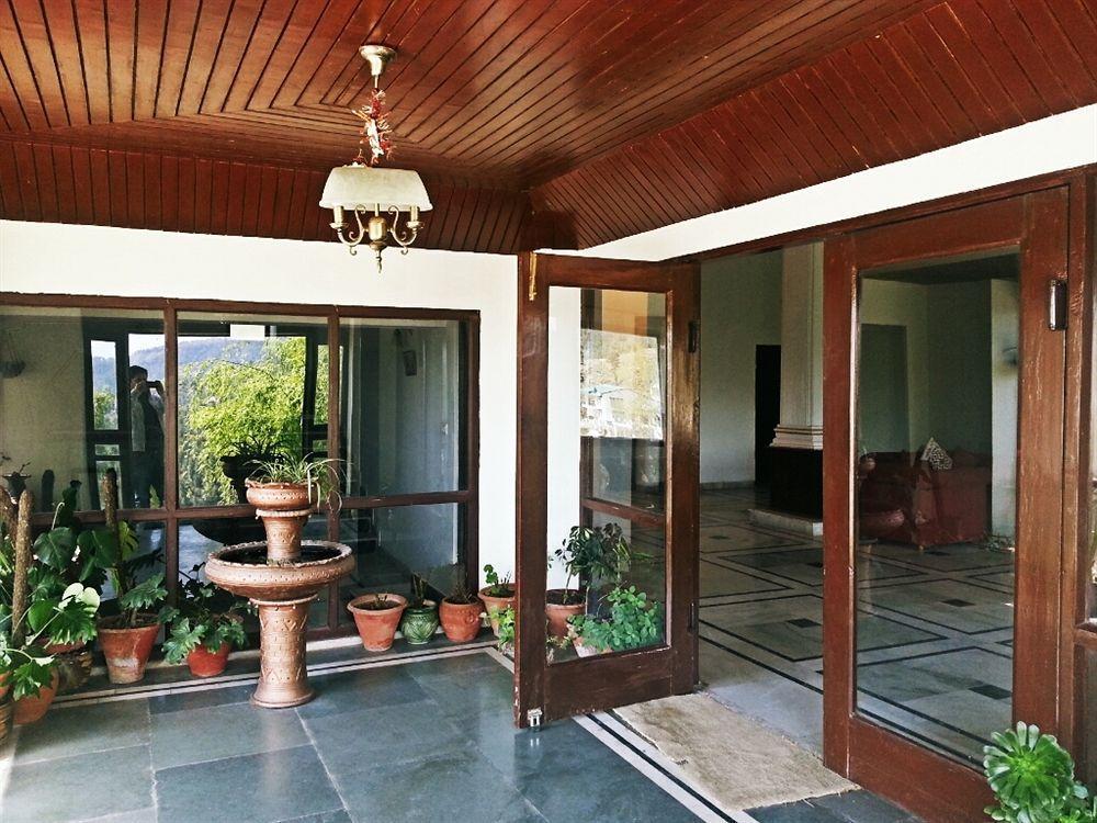Royal Jardin Whistling Pines Resort Shimla Exterior photo